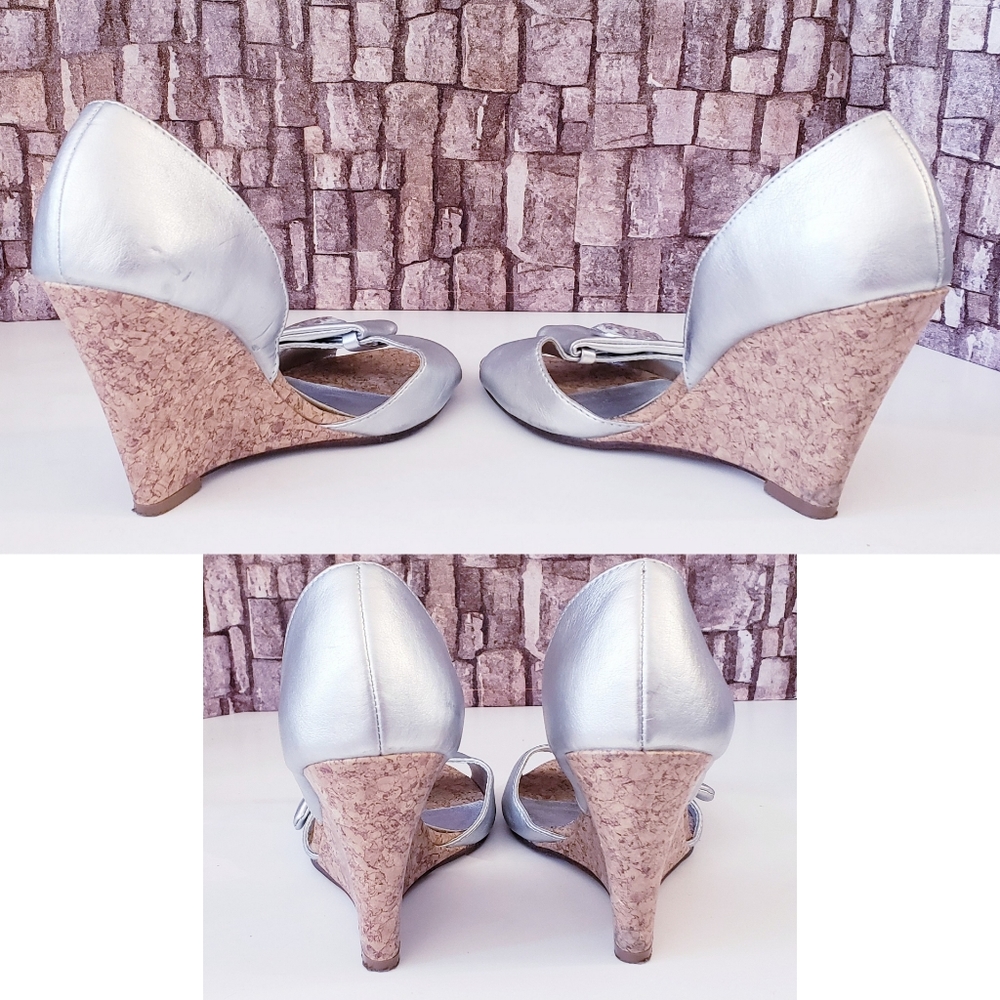 NOW!! Open Toe Wedges - Picture 3 of 3
